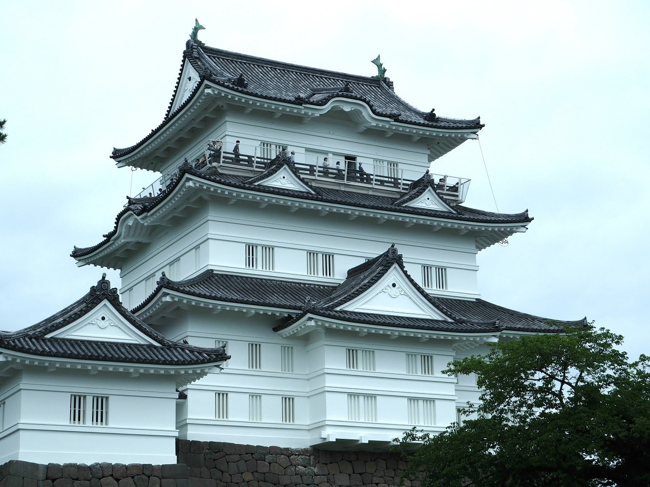 白く美しい小田原城を観光 天守閣の中も外も見ごたえ抜群 Bookarium